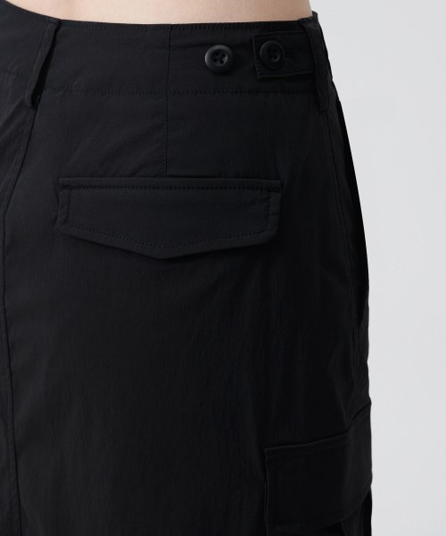 MUSINSA STANDARD WOMAN MUSINSA STANDARD WOMAN Cargo Maxi Skirt (Black)
