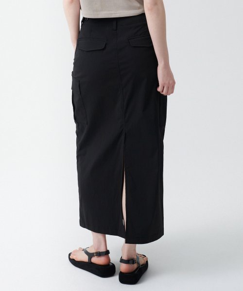 MUSINSA STANDARD WOMAN MUSINSA STANDARD WOMAN Cargo Maxi Skirt (Black)