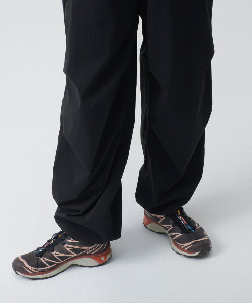 MUSINSA STANDARD WOMAN MUSINSA STANDARD WOMAN Women's Parachute Pants (Black)