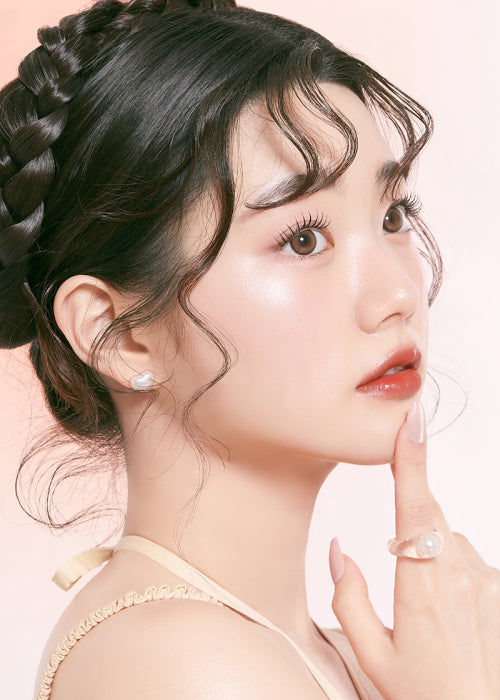 I'M MEME I'M MEME Lip Silhouette Gloss Tint 01 Formal Beige