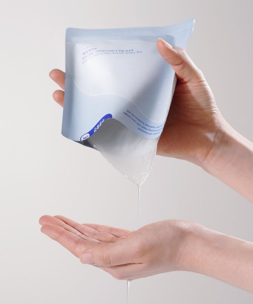 Isntree Isntree Ultra-Low Molecular Hyaluronic Acid Sheet Mask Pack (10 sheets)