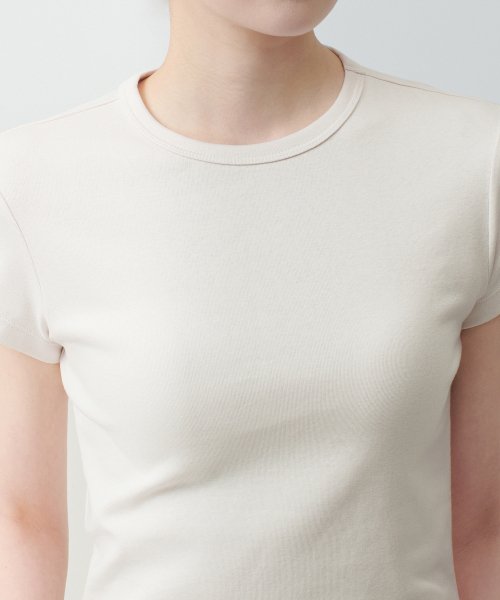 MUSINSA STANDARD WOMAN MUSINSA STANDARD WOMAN Women's Slim Crop Crew Neck T-Shirt [Cream]