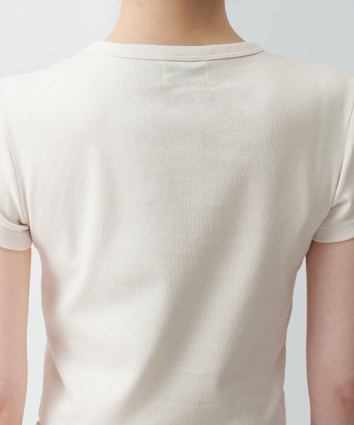 MUSINSA STANDARD WOMAN MUSINSA STANDARD WOMAN Women's Slim Crop Crew Neck T-Shirt [Cream]