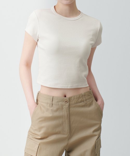MUSINSA STANDARD WOMAN MUSINSA STANDARD WOMAN Women's Slim Crop Crew Neck T-Shirt [Cream]