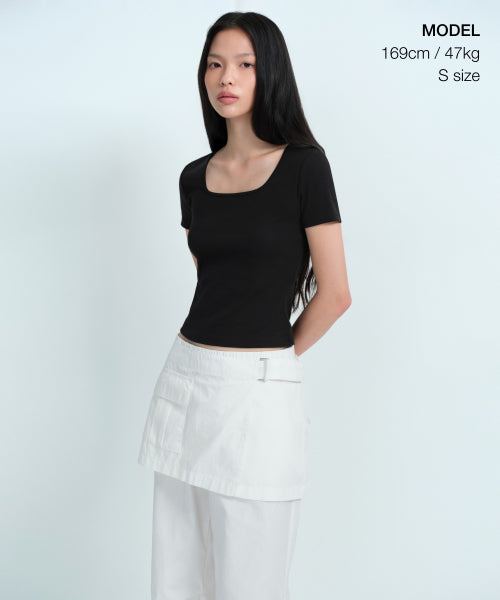 MUSINSA STANDARD WOMAN MUSINSA STANDARD WOMAN T-Shirt Slim Square Neck [Black]
