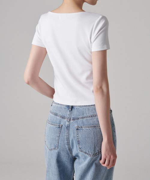MUSINSA STANDARD WOMAN MUSINSA STANDARD WOMAN Women's Slim Square Neck T-Shirt (White)