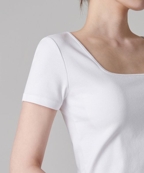 MUSINSA STANDARD WOMAN MUSINSA STANDARD WOMAN Women's Slim Square Neck T-Shirt (White)