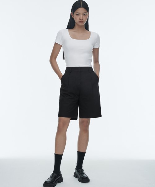 MUSINSA STANDARD WOMAN MUSINSA STANDARD WOMAN Women's Slim Square Neck T-Shirt (White)