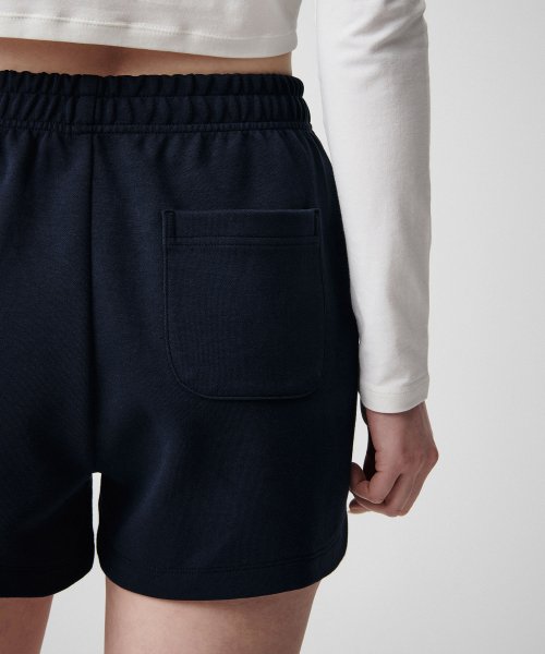 MUSINSA STANDARD WOMAN MUSINSA STANDARD WOMAN Sweatshirt Women's double knit sweat shorts [navy]