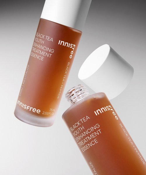 innisfree innisfree Black Tea Youth Enhancing Treatment Essence 145mL