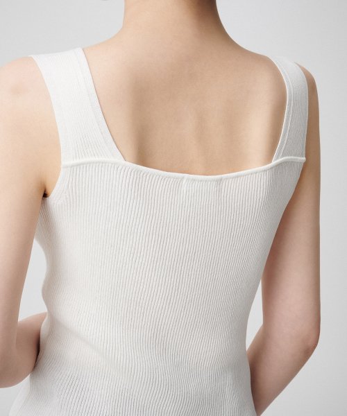 MUSINSA STANDARD WOMAN MUSINSA STANDARD WOMAN Women's Ribbed V-Neck Knit Sleeveless Top (Size XS)
