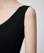 MUSINSA STANDARD WOMAN MUSINSA STANDARD WOMAN Women's Ribbed V-Neck Knit Sleeveless Top (Size XS)