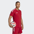 ADIDAS ADIDAS T-Shirt Size M