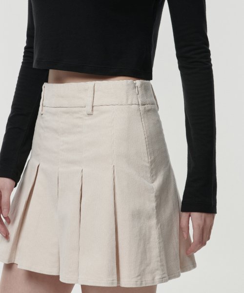 MUSINSA STANDARD WOMAN MUSINSA STANDARD WOMAN Corduroy Pleated Mini Skirt [Cream]