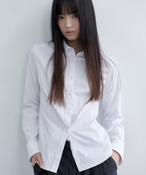 MUSINSA STANDARD WOMAN MUSINSA STANDARD WOMAN Slim Fit Shirt (White)