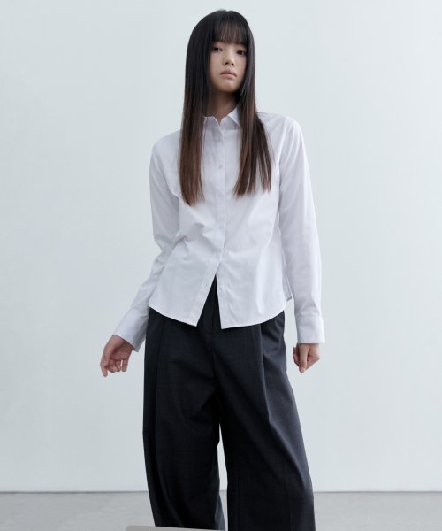 MUSINSA STANDARD WOMAN MUSINSA STANDARD WOMAN Slim Fit Shirt (White)