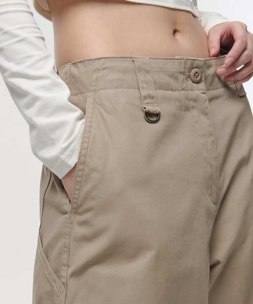 MUSINSA STANDARD WOMAN MUSINSA STANDARD WOMAN Women's Wide Carpenter Pants (Beige)