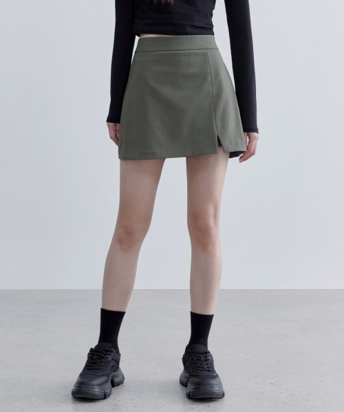MUSINSA STANDARD WOMAN MUSINSA STANDARD WOMAN Women's Slit Mini Skirt Light Khaki