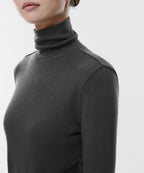 MUSINSA STANDARD WOMAN MUSINSA STANDARD WOMAN T-Shirt Slim Turtle Neck Dark Gray