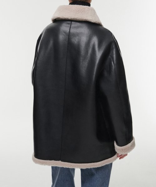 MUSINSA STANDARD WOMAN MUSINSA STANDARD WOMAN Women's Reversible Synthetic Leather Shearling Half Coat [Black]