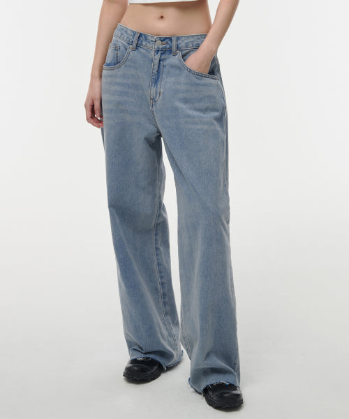 MUSINSA STANDARD WOMAN MUSINSA STANDARD WOMAN Women's Denim Pants [Light Indigo]
