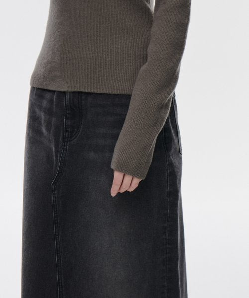 MUSINSA STANDARD WOMAN MUSINSA STANDARD WOMAN Women's Ribbed Slim Crew Neck Knit [Taupe]