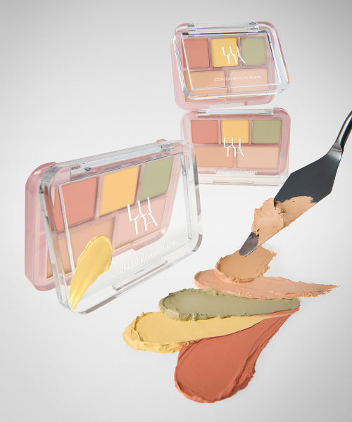 LUNA LUNA Concealer Blender Palette + Ray photo card, mini brush
