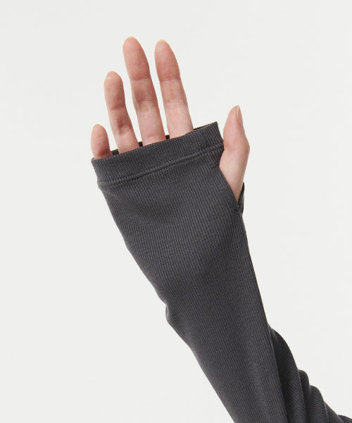 MUSINSA STANDARD WOMAN MUSINSA STANDARD WOMAN Women's Ribbed Slim Hooded Long Sleeve T-Shirt (Dark Gray)