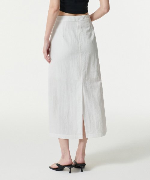 MUSINSA STANDARD WOMAN MUSINSA STANDARD WOMAN Women's Crinkle Long Skirt [White]