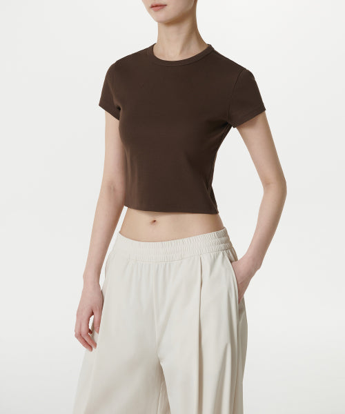 MUSINSA STANDARD WOMAN MUSINSA STANDARD WOMAN Slim Crop Crew Neck T-Shirt (Dark Brown)