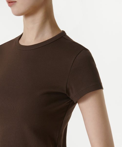 MUSINSA STANDARD WOMAN MUSINSA STANDARD WOMAN Slim Crop Crew Neck T-Shirt (Dark Brown)