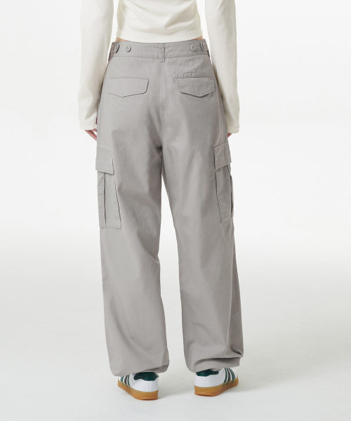 MUSINSA STANDARD WOMAN MUSINSA STANDARD WOMAN Women's Wide Cargo Pants (Light Gray)