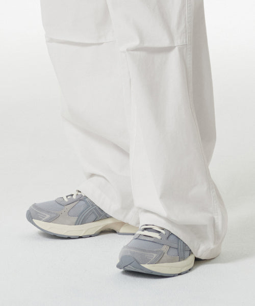 MUSINSA STANDARD WOMAN MUSINSA STANDARD WOMAN Women's Wide Cargo Pants (White)