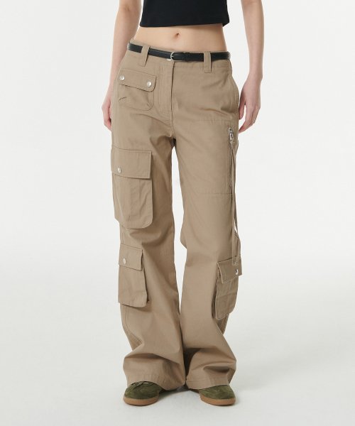 MUSINSA STANDARD WOMAN MUSINSA STANDARD WOMAN Women's Pants Semi Boot Cut Utility Cargo [Beige]