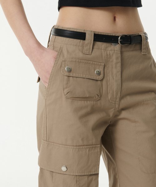 MUSINSA STANDARD WOMAN MUSINSA STANDARD WOMAN Women's Pants Semi Boot Cut Utility Cargo [Beige]