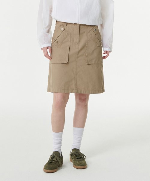 MUSINSA STANDARD WOMAN MUSINSA STANDARD WOMAN Cargo Knee Length Skirt (Beige)
