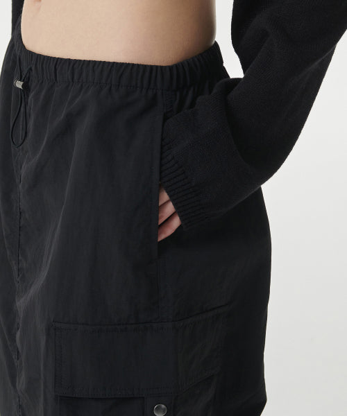 MUSINSA STANDARD WOMAN MUSINSA STANDARD WOMAN Nylon Parachute Skirt [Black]