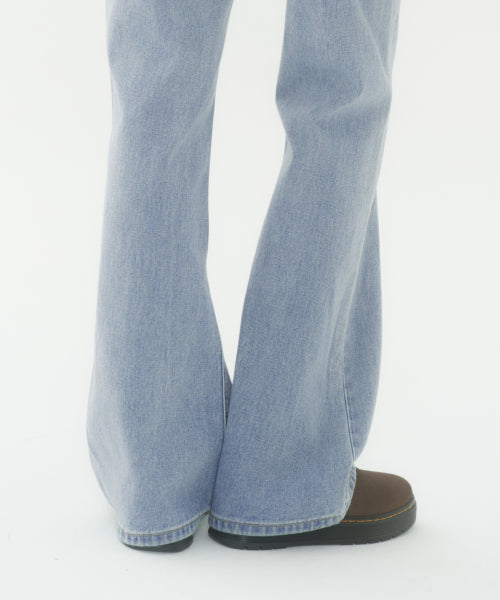 MUSINSA STANDARD WOMAN MUSINSA STANDARD WOMAN Women's Boot Cut Denim Pants [Light Indigo]