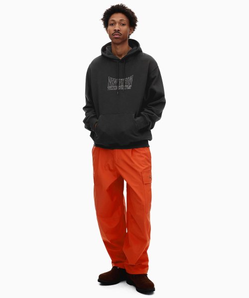 THISISNEVERTHAT THISISNEVERTHAT WINDSTOPPER Active Tour Pant Red