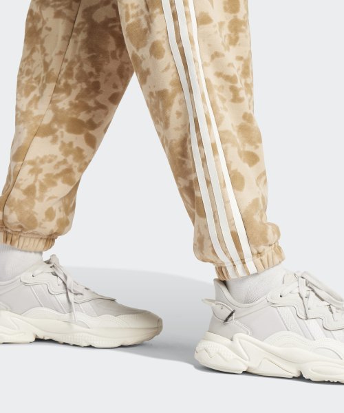ADIDAS ADIDAS AOP Sweatpants Beige