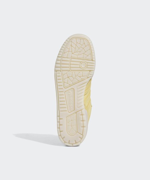 ADIDAS ADIDAS Rivalry Low Sneakers - Yellow