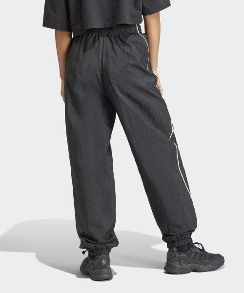 ADIDAS ADIDAS Parachute Pants - Black