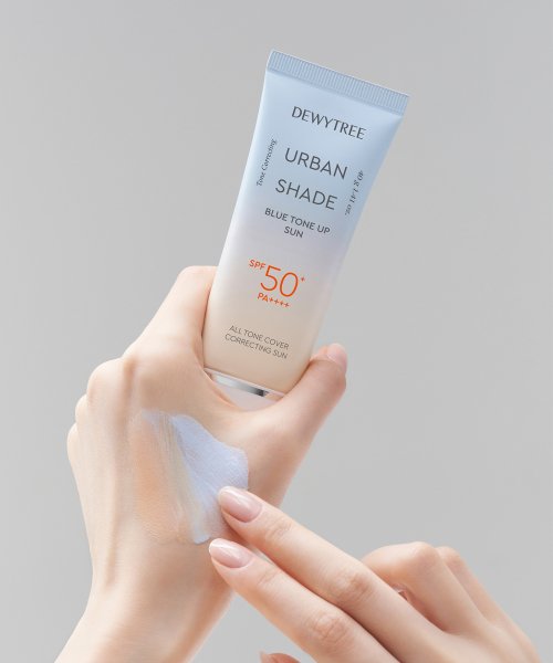 Dewytree Dewytree Urban Shade Blue Tone Up Sun 40g SPF50+PA++++
