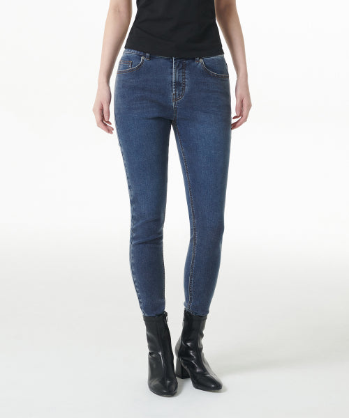 MUSINSA STANDARD WOMAN MUSINSA STANDARD WOMAN Women's Skinny Denim Pants [Medium Indigo]