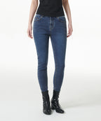 MUSINSA STANDARD WOMAN MUSINSA STANDARD WOMAN Women's Skinny Denim Pants [Medium Indigo]