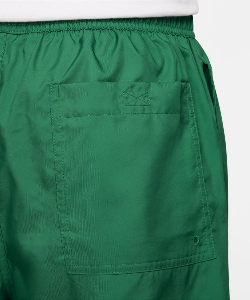 NIKE NIKE Club Woven Flow Shorts M - Malachite:White