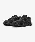 NIKE Nike Zoom Vomero 5 Sneakers - Black
