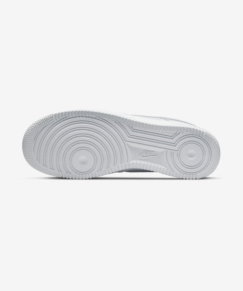 NIKE Nike Sneakers Size