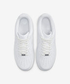 NIKE Nike Sneakers Size