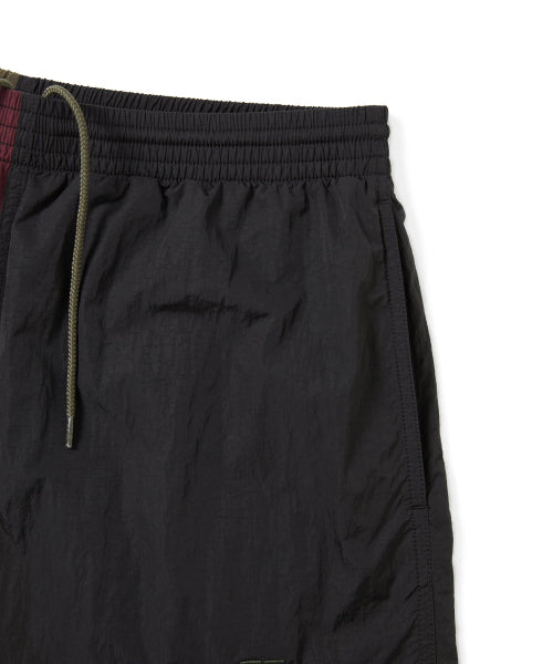 THISISNEVERTHAT THISISNEVERTHAT NEVER Block short Black/Olive
